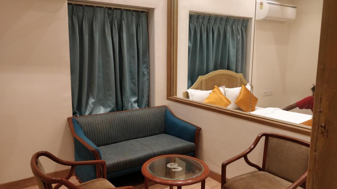 Hotel Sagar Bombay Esterno foto