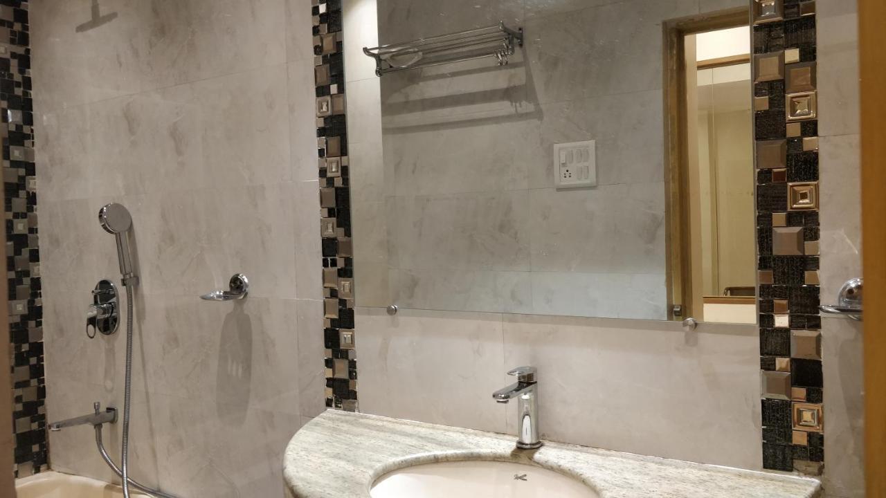 Hotel Sagar Bombay Esterno foto