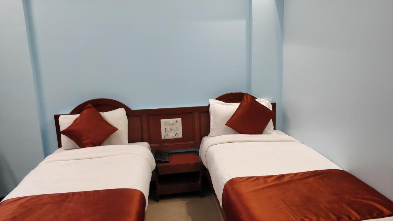 Hotel Sagar Bombay Esterno foto