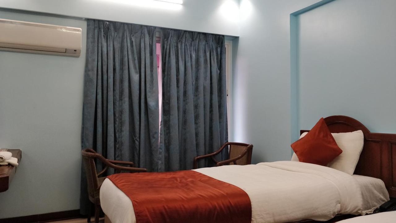 Hotel Sagar Bombay Esterno foto